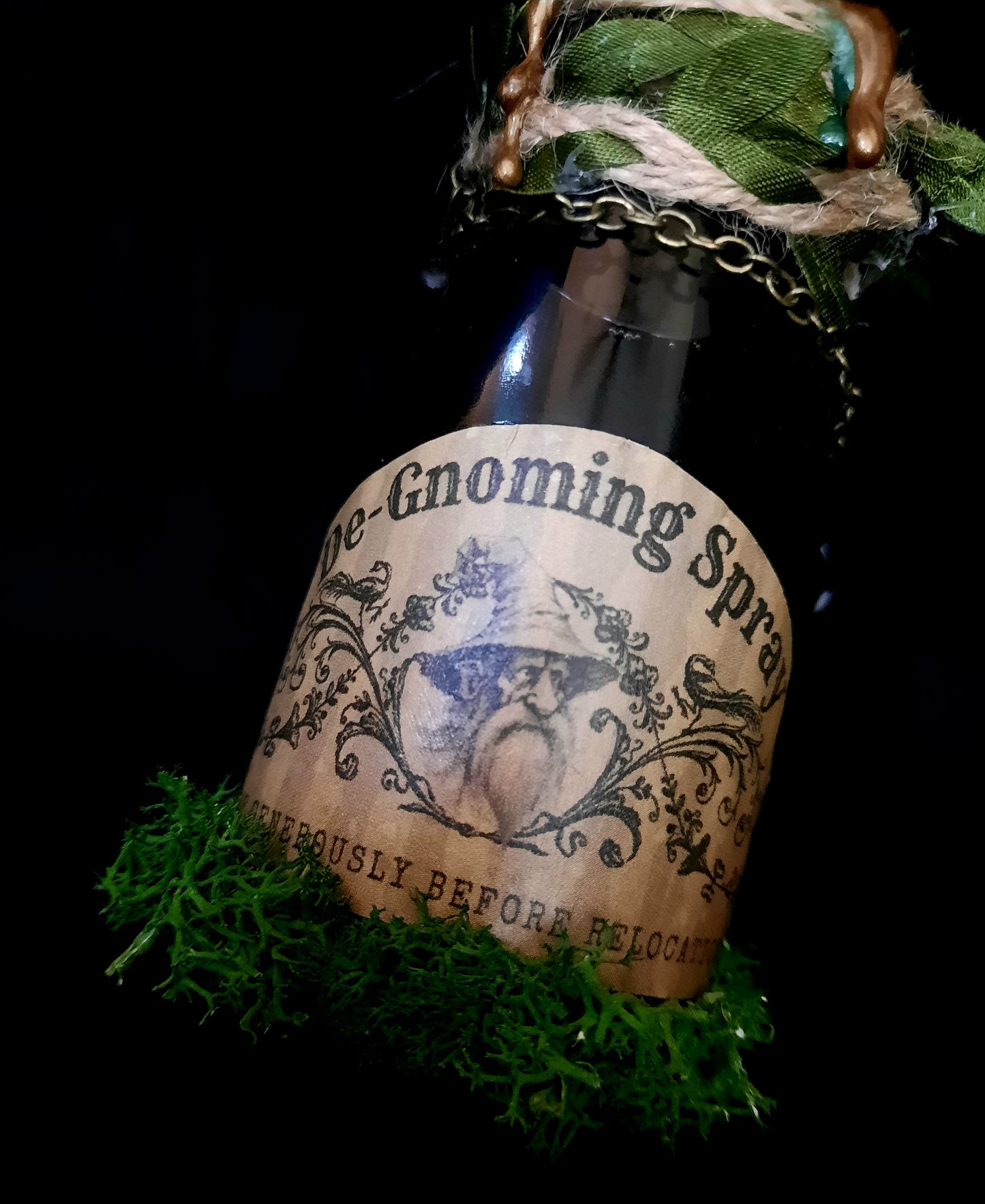 De-Gnoming Spray Potion Bottle